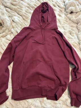 Brandy Melville Burgundy Hooded Pullover Sweatshirt
